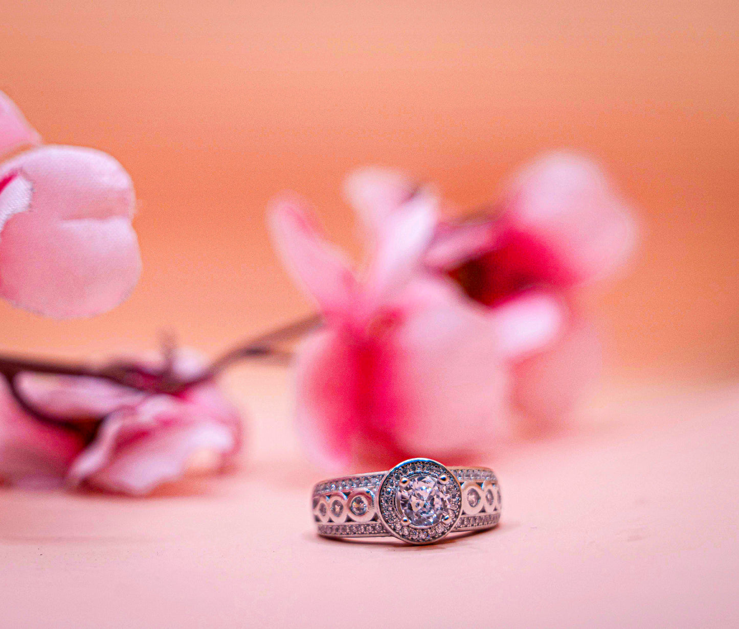 Classic Halo Grace Ring