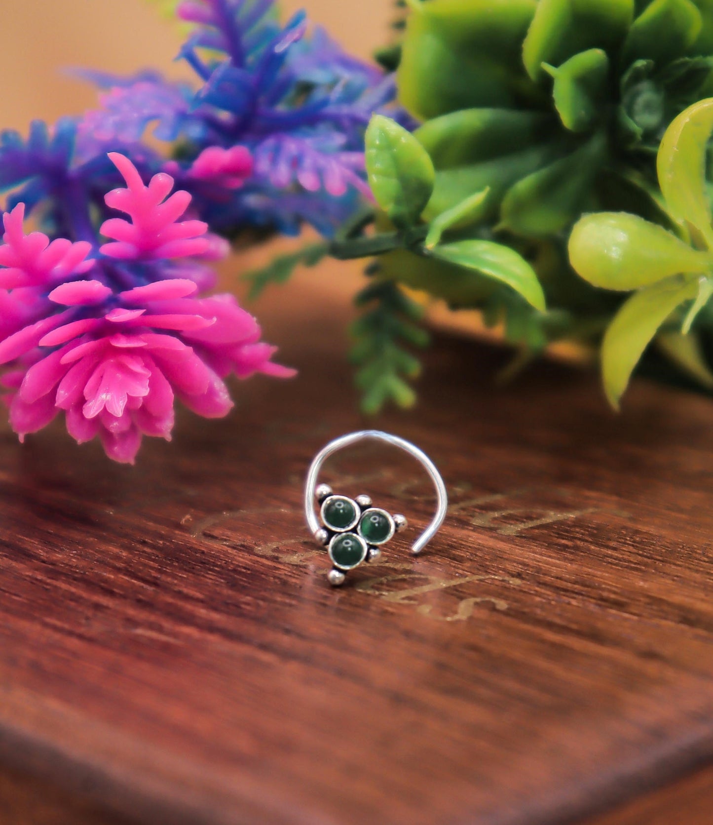Green Trinity Silver Nose Pin