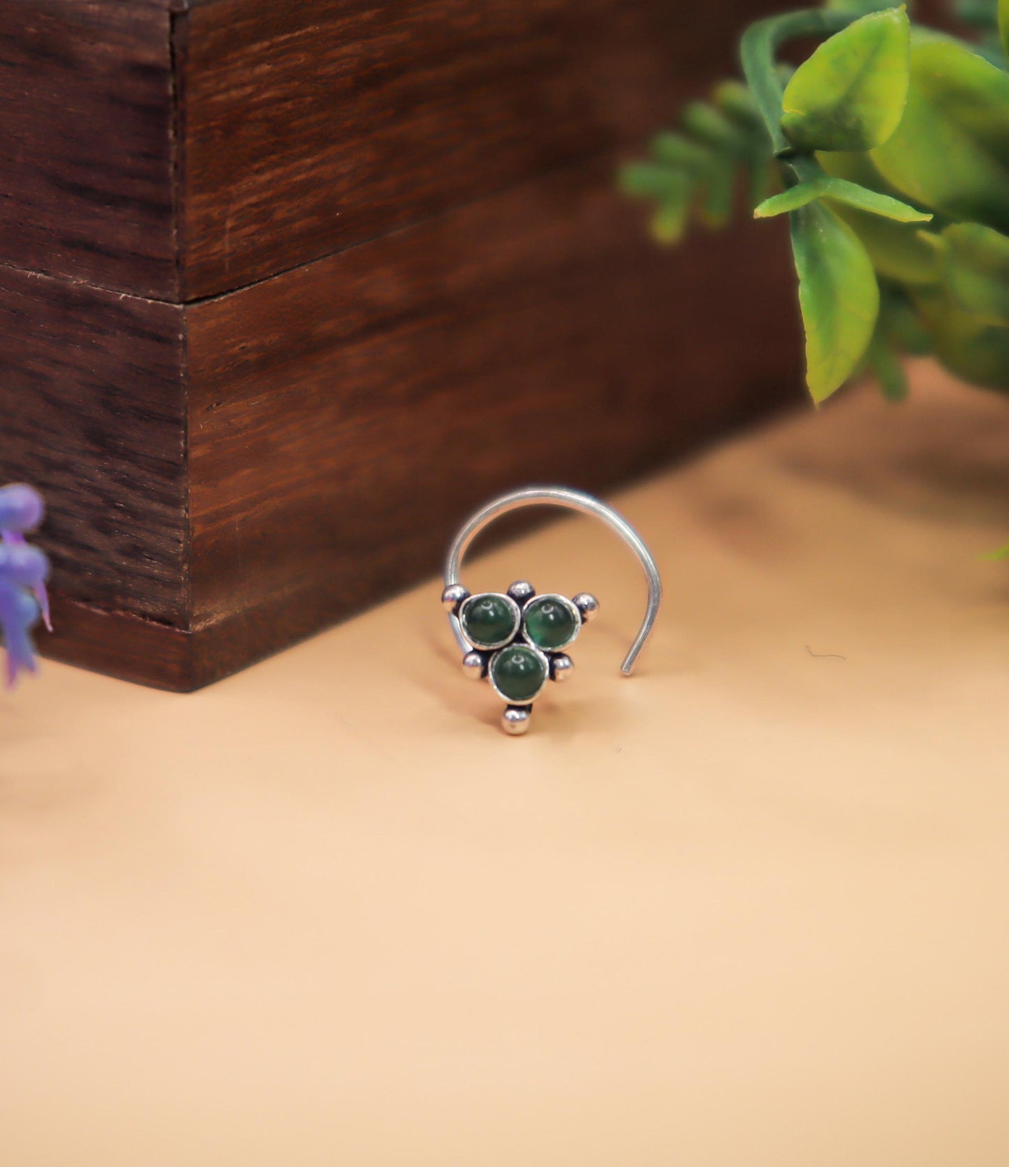 Green Trinity Silver Nose Pin