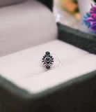 Leaf Glow Silver Nose Pin
