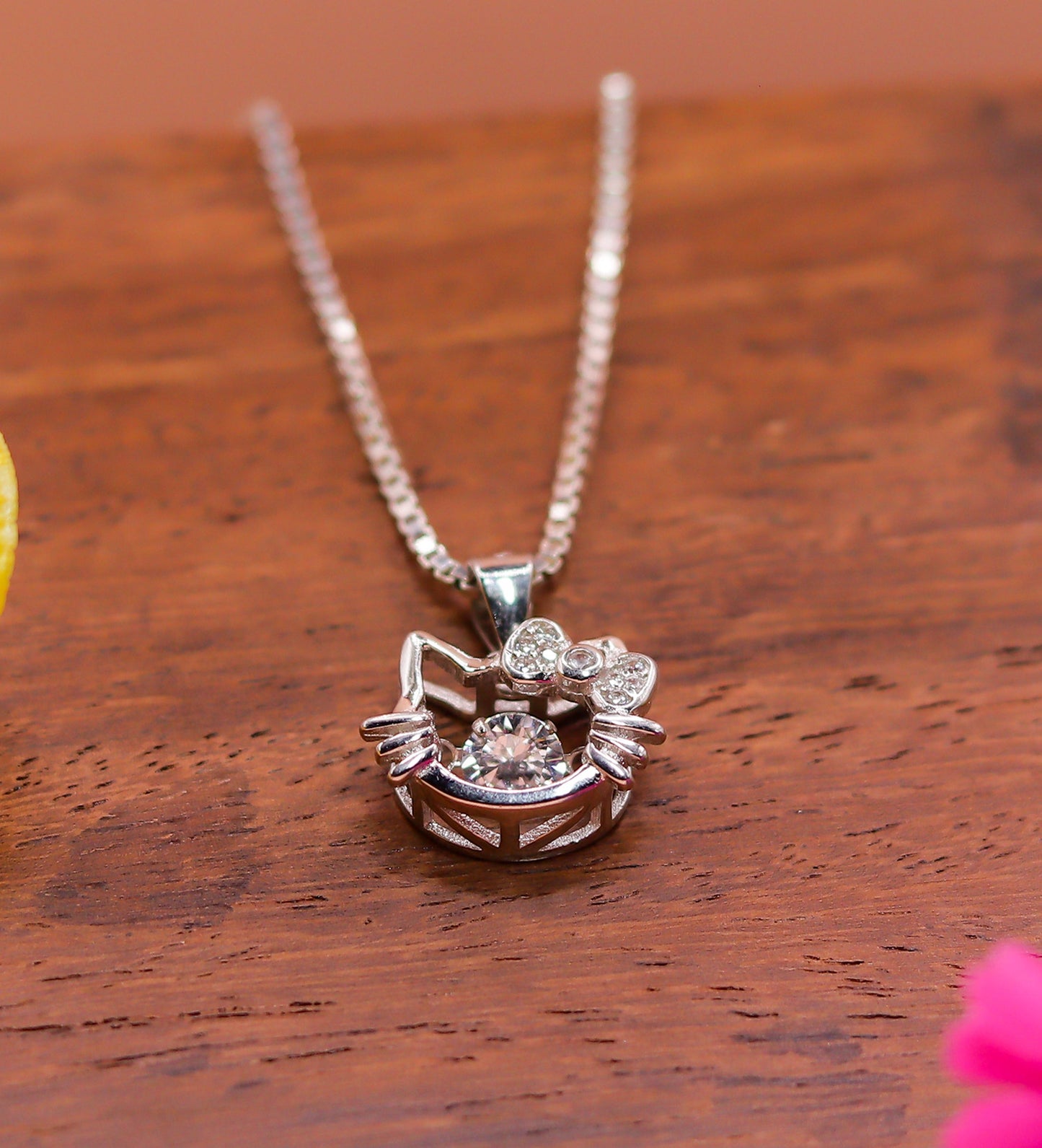 Paw Love Spark Silver Pendant
