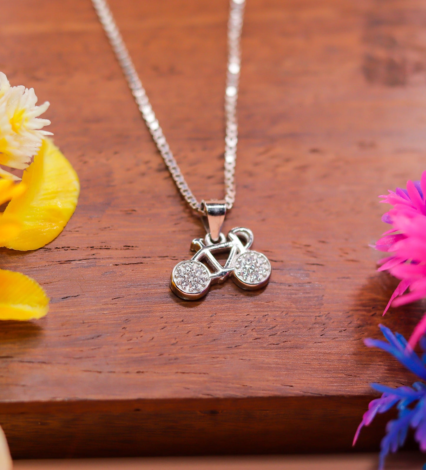 Stylish Bicycle Charm Pendant in 925 Sterling Silver