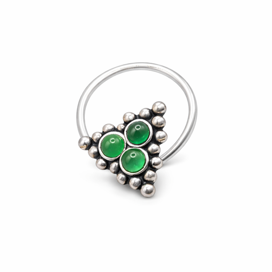 Emerald Glow Silver Nose Pin
