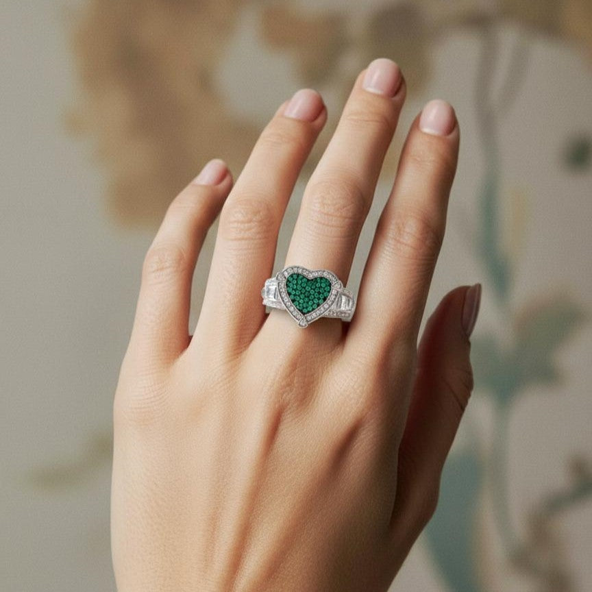 Emerald Heart Royale Ring