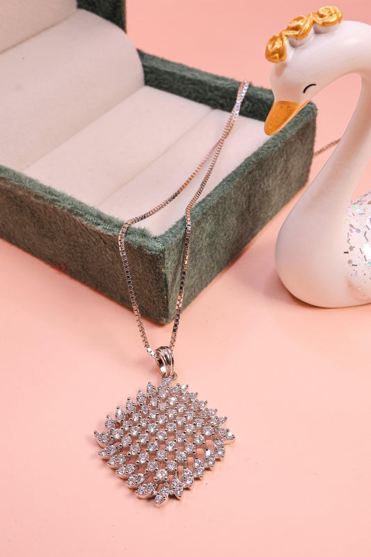 Aurora Adornment pendle Set