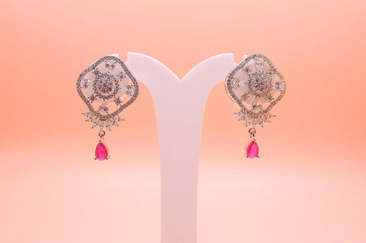 Regal Trellis Pendant Set