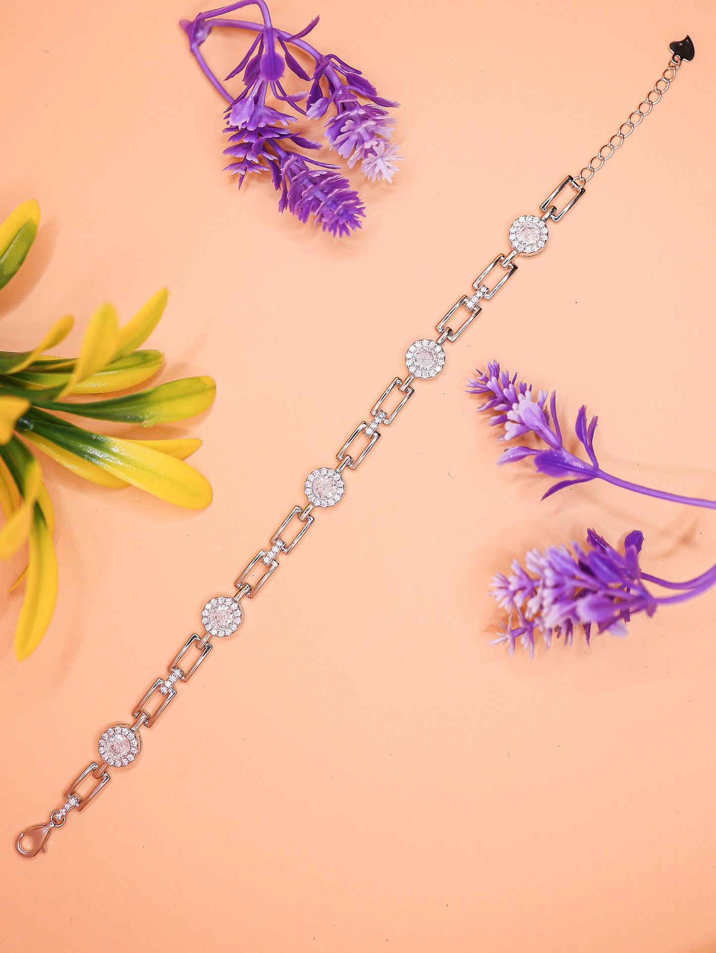 Silver Glow Link Bracelet