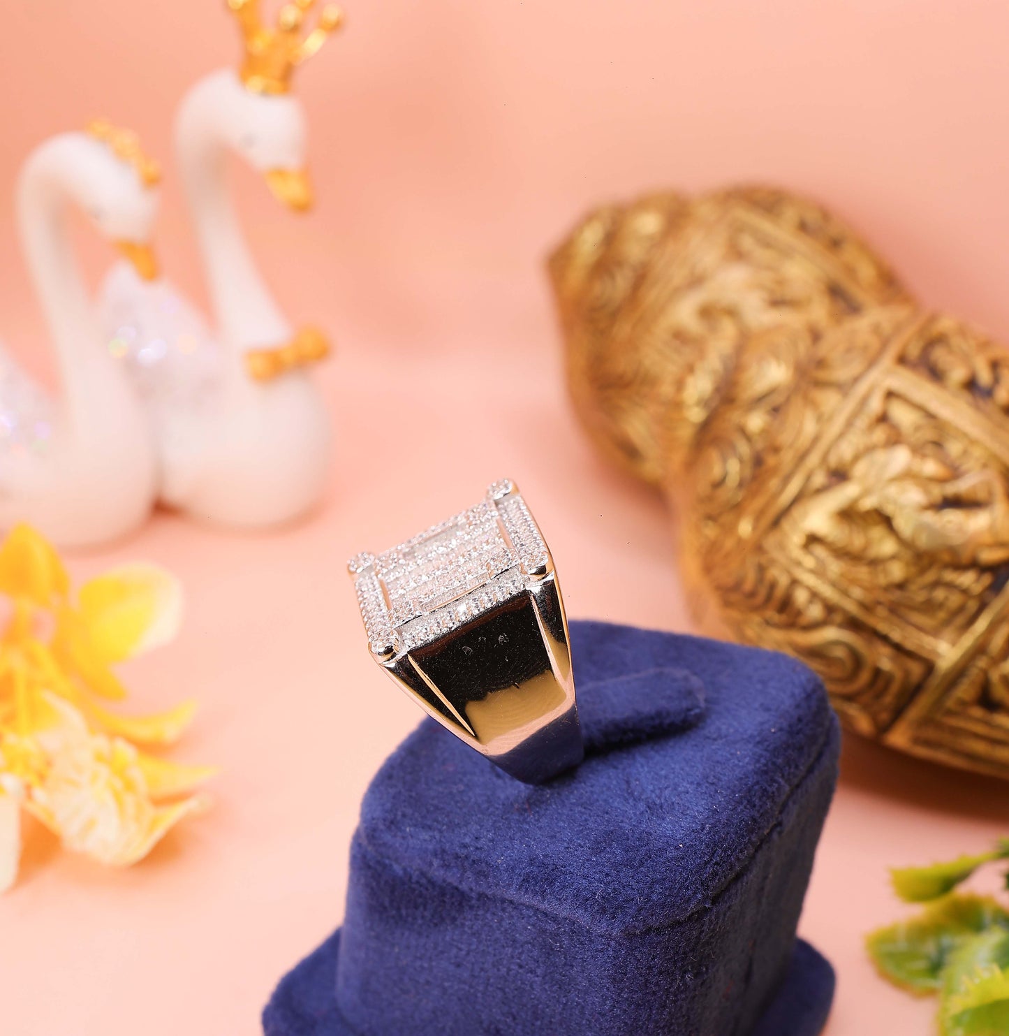 Royal Grid Diamond Statement Ring