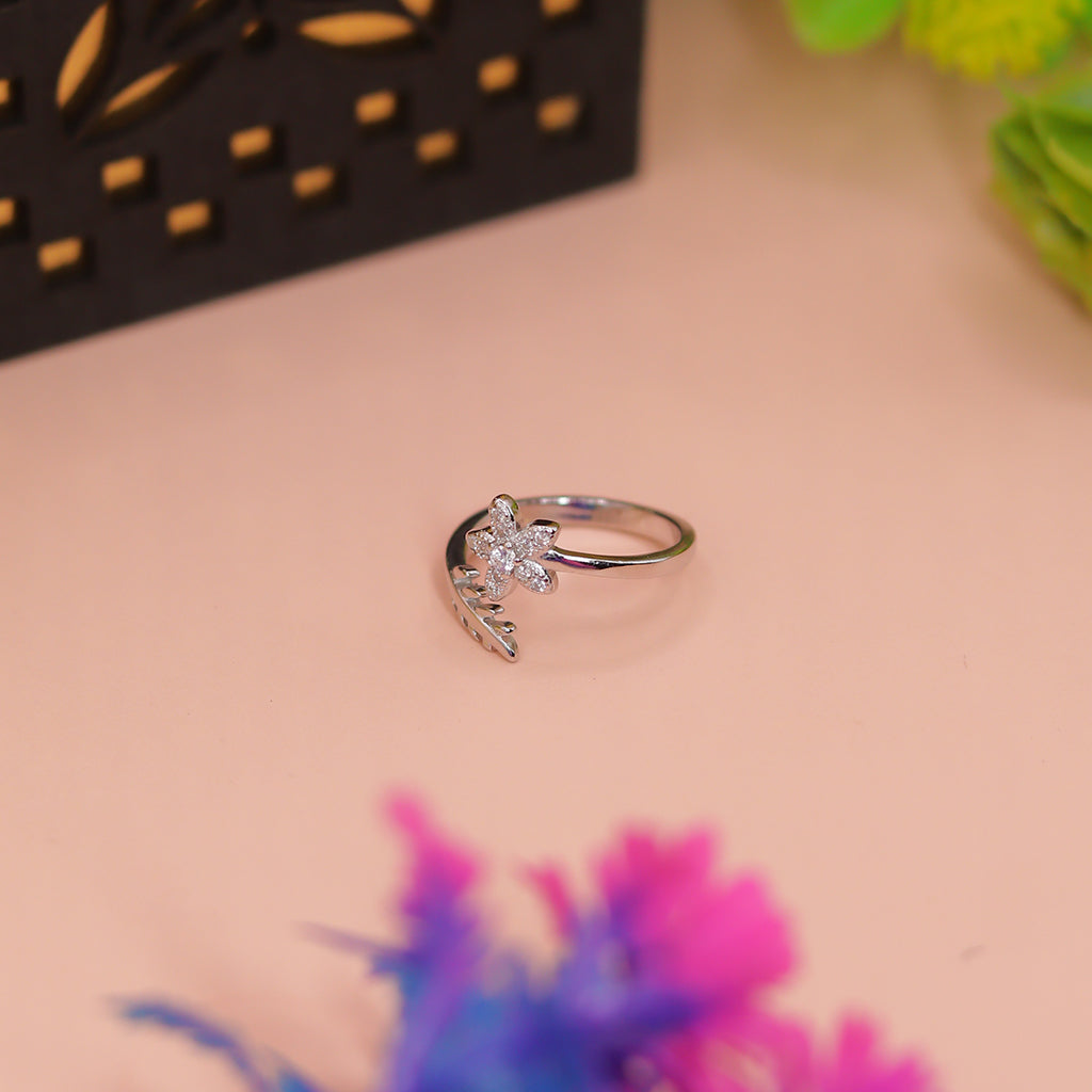 Floral Vine Spark Silver Ring