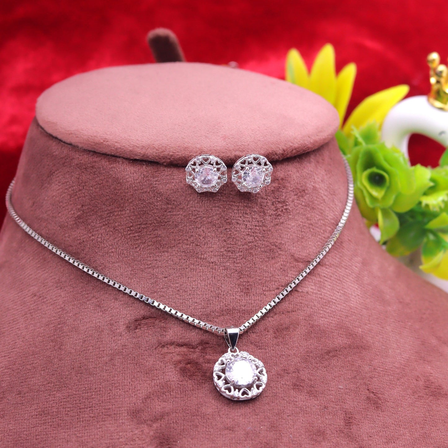 Classic Halo Round Silver Pendant Set