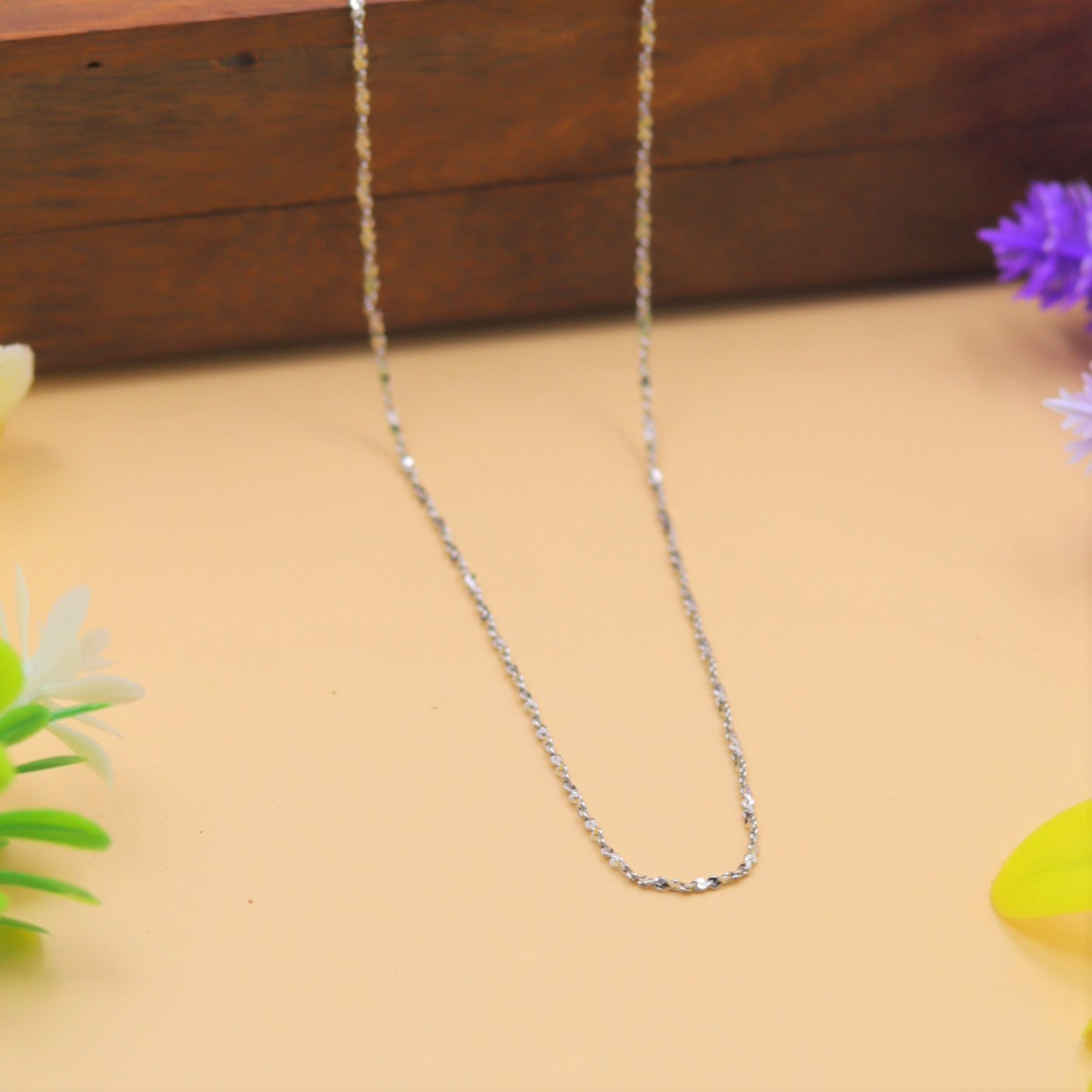 Elegant Twist Design 925 Silver Chain
