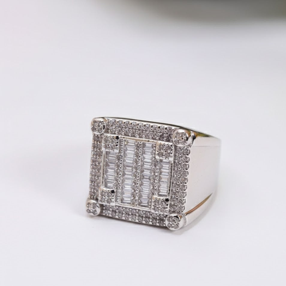 Royal Grid Diamond Statement Ring